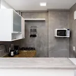 Quarto & Sala Completo A 350M Da Praia | Jg 42/802